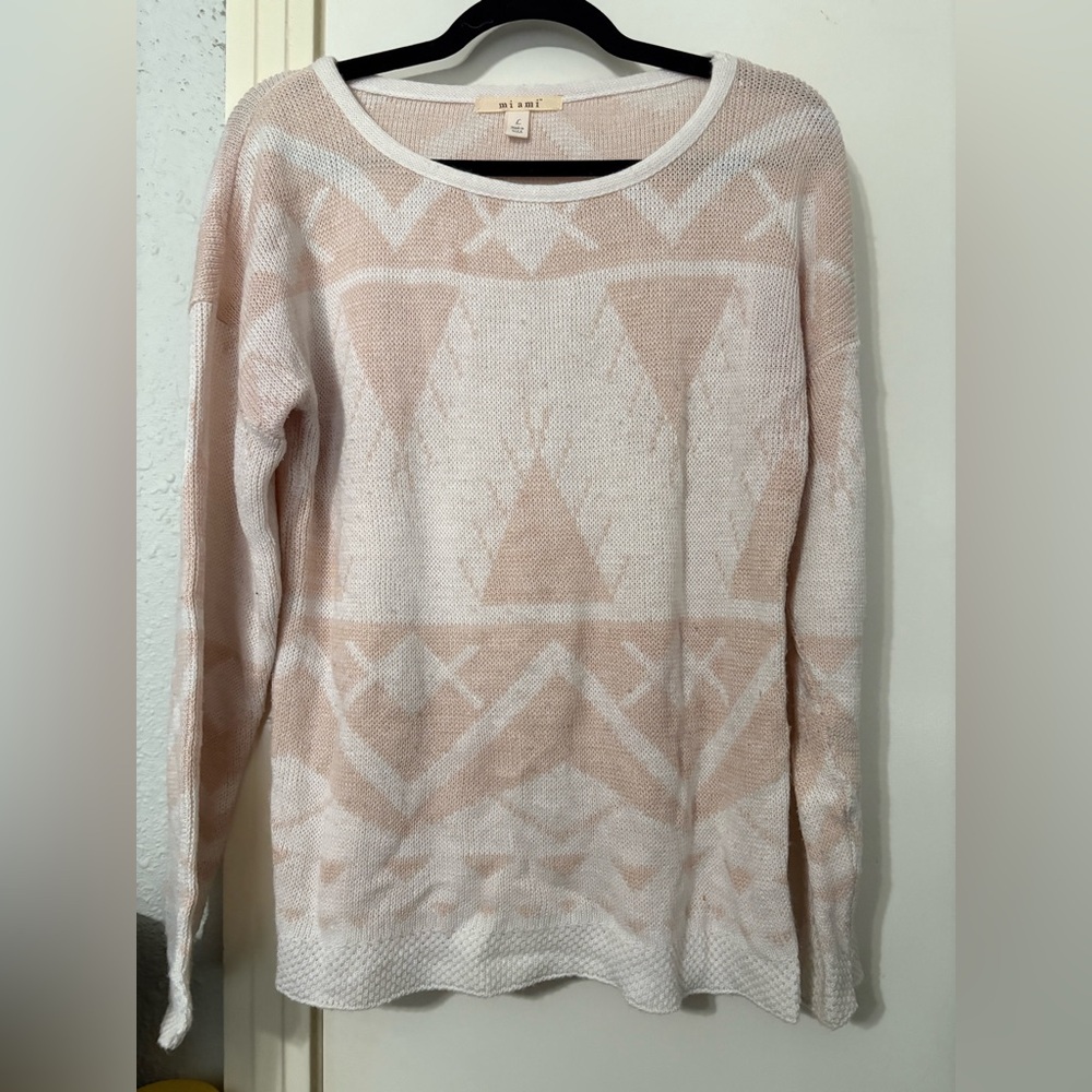 ❤️‍🔥3 for $20❤️‍🔥 Tribal Print Knit Sweater